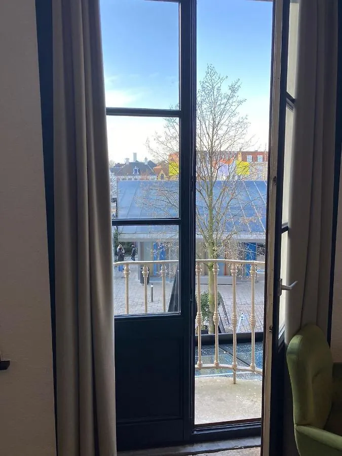 Guesthouse Vakantie Logies Hollywood Brugge 3*,